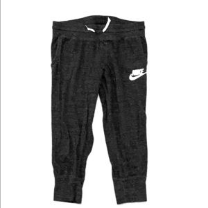 Nike Capri joggers